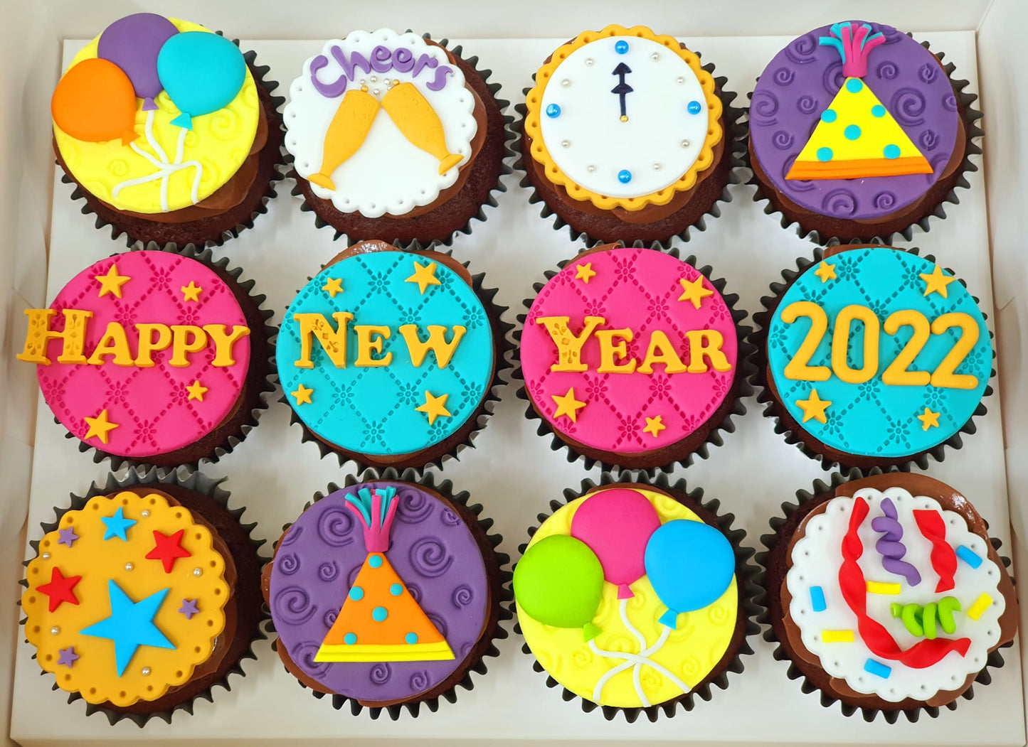 New Year Themed Cupcakes (Box of 12)