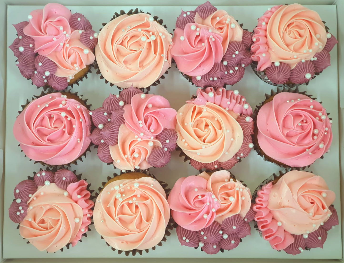 Floral Frosting Cupcakes (Box of 12)