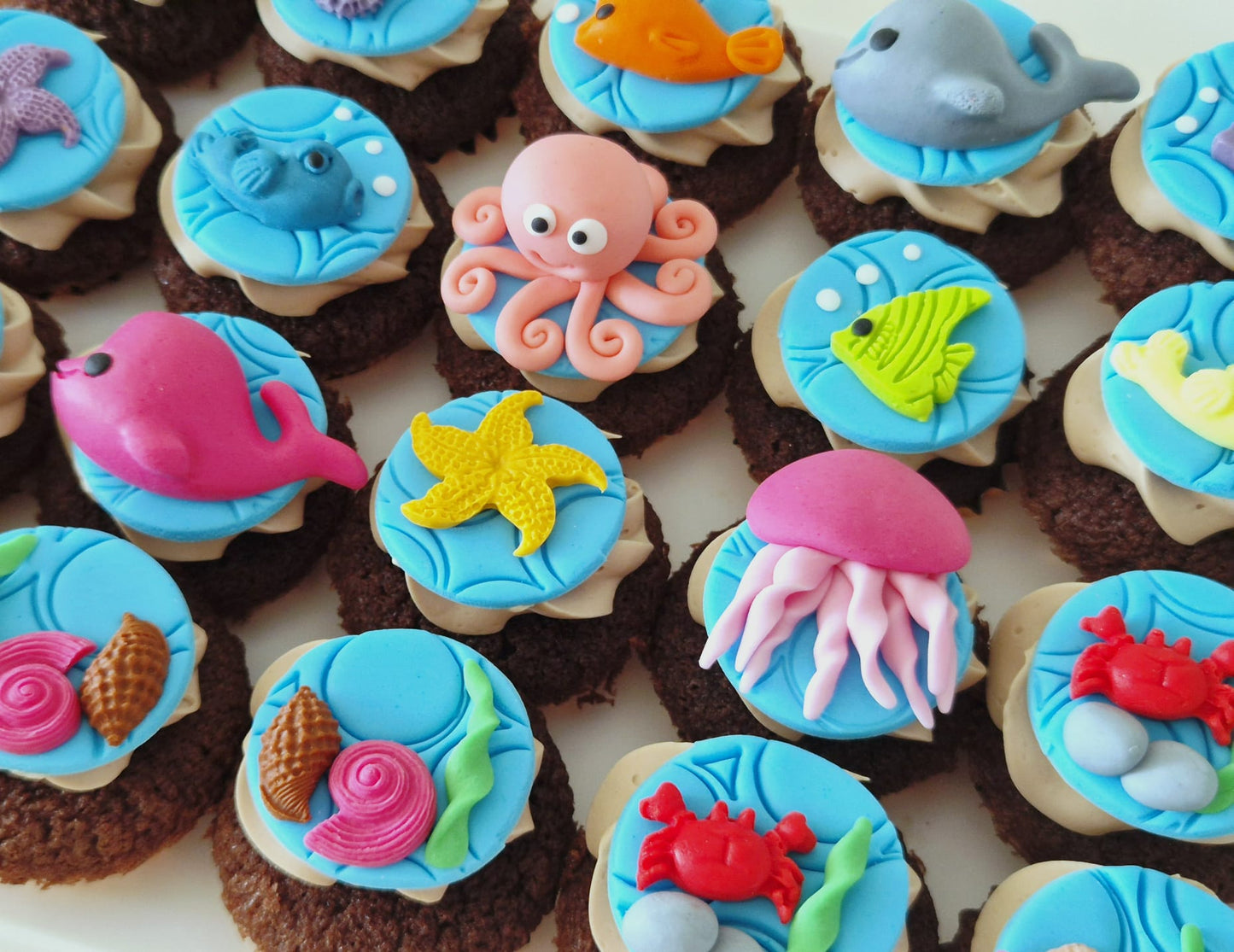 Under The Sea Mini Cupcakes (Box of 20)